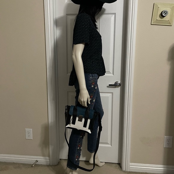 3.1 Phillip Lim - Picture 3 of 9